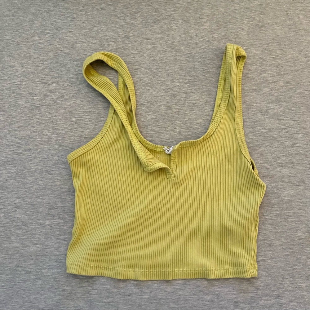 Cropped Tank Top
